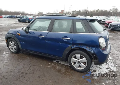 2016 Mini Hardtop Cooper z USA, uszkodzony, nr VIN WMWXU1C5XG2D10073
